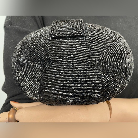 Black Fully - Beaded Hard Case Clutch and Shoulder Bag Purse - Picture 6 of 8